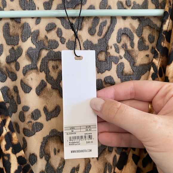 BB Dakota Dress - Picture 5 of 7